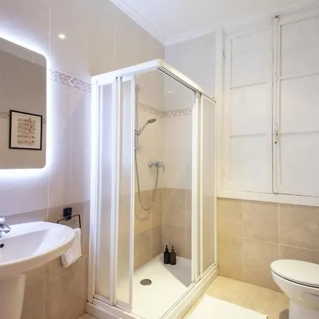 Espacioso, Moderno Y A Pie De Playa Zurriola Apartamento