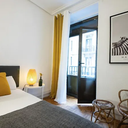 Espacioso, Moderno Y A Pie De Playa Zurriola San Sebastián