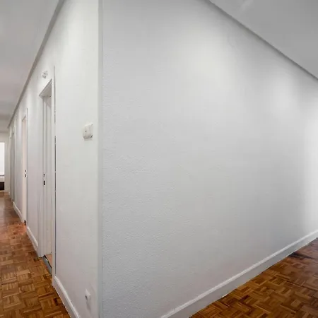 Espacioso, Moderno Y A Pie De Playa Zurriola Appartement