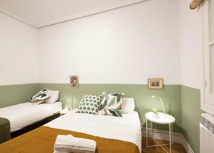 Espacioso, Moderno Y A Pie De Playa Zurriola Appartamento San Sebastián