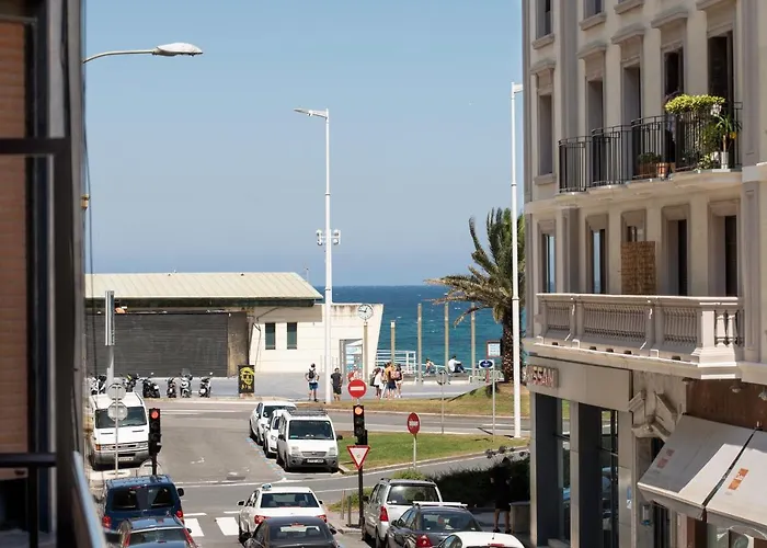Espacioso, Moderno Y A Pie De Playa Zurriola *