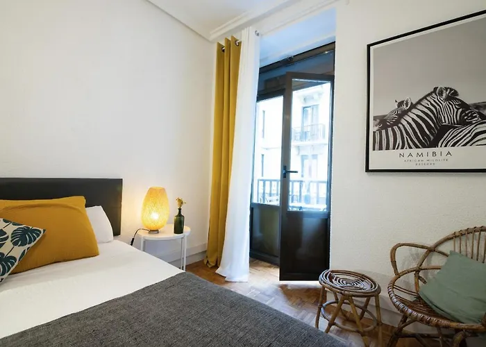 Espacioso, Moderno Y A Pie De Playa Zurriola San Sebastian