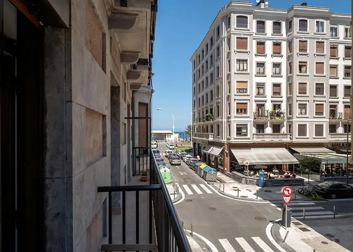 Espacioso, Moderno Y A Pie De Playa Zurriola Apartment